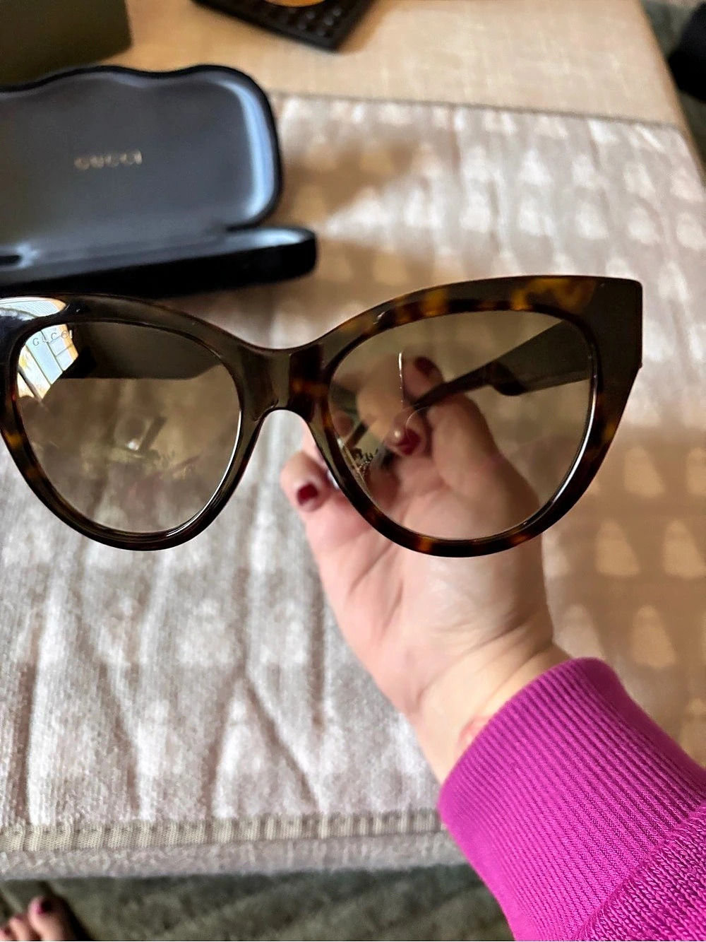 Gucci Web Stripe Tortoiseshell Cat Eye Sunglasses Brown